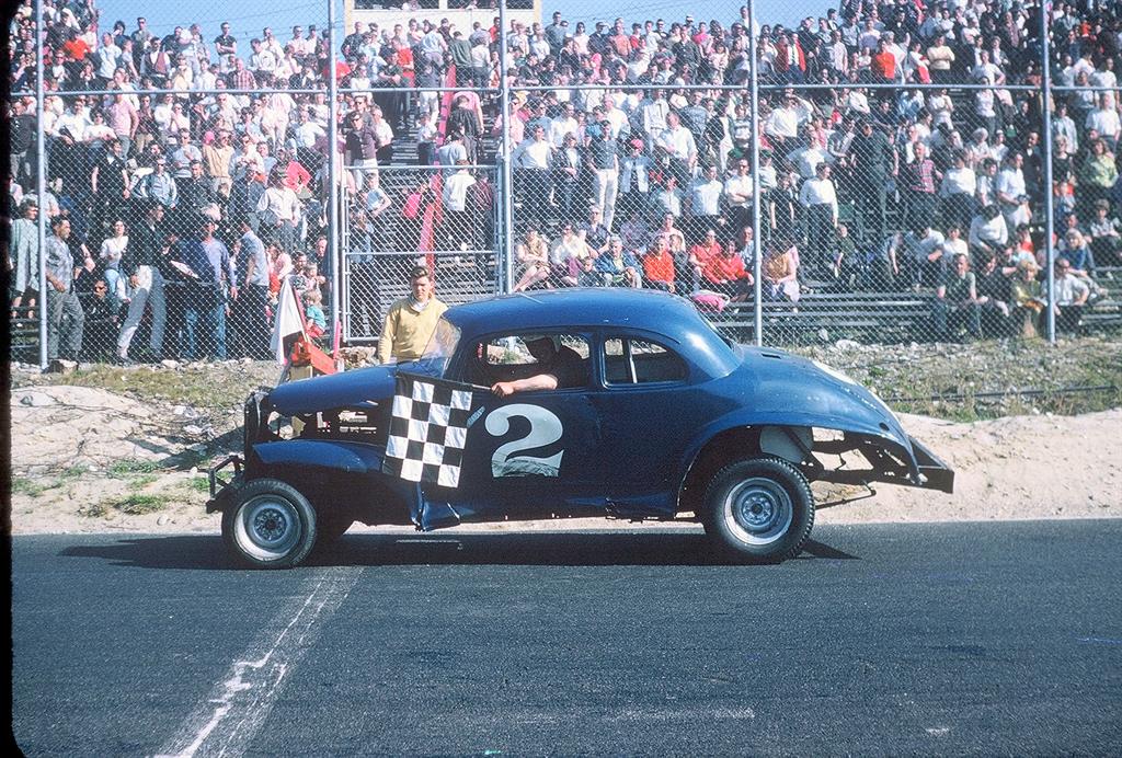 Hudson Speedway in Hudson, NH - RacingIn.com